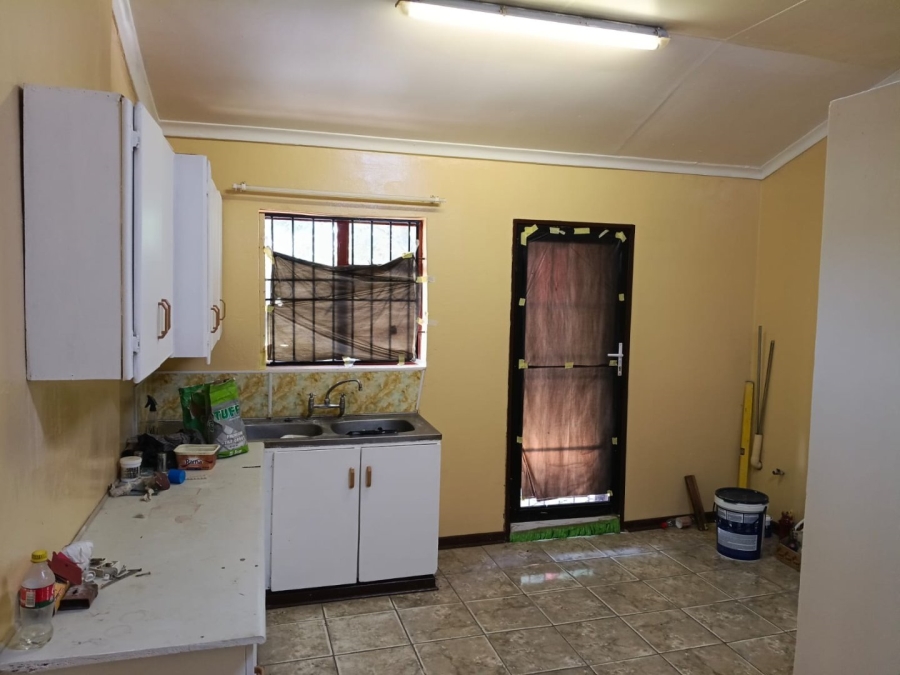 To Let 3 Bedroom Property for Rent in Roodewal Free State